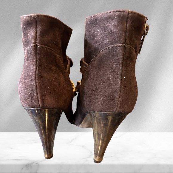 Roberto Cavalli Brown Suede Chain Detail Ankle Boots NWOT 38 - Picture 4 of 9